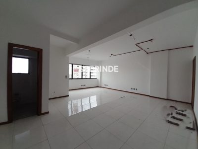 Sala para alugar com 48m² no bairro Centro em Caxias do Sul - Foto 3