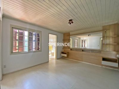 Casa para alugar com 290m², 4 quartos, 5 vagas no bairro Jardim do Salso em Porto Alegre - Foto 19