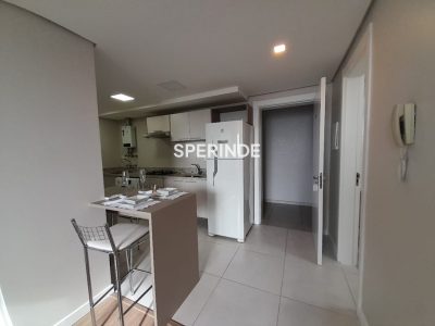 Apartamento para alugar com 40m², 1 quarto, 1 vaga no bairro Sanvitto em Caxias do Sul - Foto 3