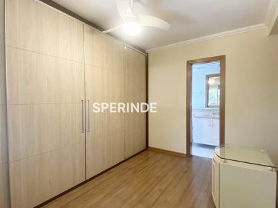 Apartamento para alugar com 68m², 2 quartos, 2 vagas no bairro Petrópolis em Porto Alegre - Foto 10