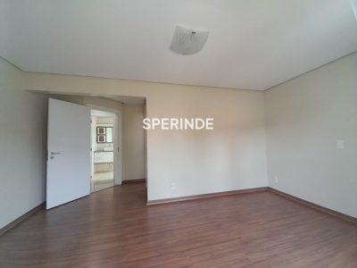 Apartamento para alugar com 110m², 3 quartos, 2 vagas no bairro Universitario em Caxias do Sul - Foto 10