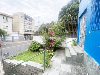 Casa Comercial para alugar com 320m² no bairro Santana em Porto Alegre - Foto 3