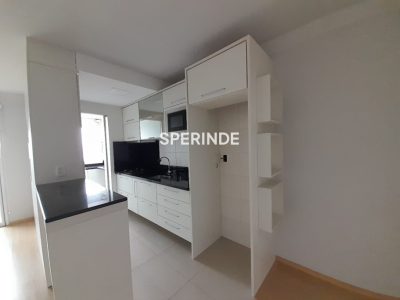 Apartamento para alugar com 65m², 2 quartos, 2 vagas no bairro São Leopoldo em Caxias do Sul - Foto 9