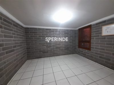 Casa para alugar com 407m², 6 quartos, 6 vagas no bairro Santa Catarina em Caxias do Sul - Foto 50