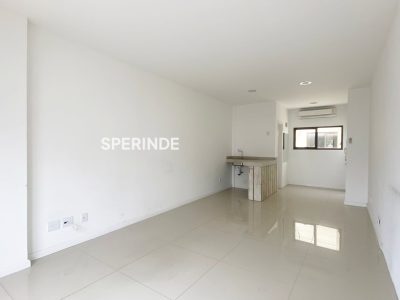 Sala para alugar com 33m² no bairro Auxiliadora em Porto Alegre - Foto 2