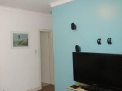 Apartamento à venda com 70m², 3 quartos, 1 suíte, 2 vagas no bairro Menino Deus em Porto Alegre - Foto 7