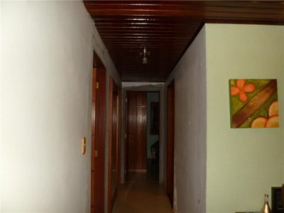 Casa à venda com 240m², 3 quartos, 3 vagas no bairro Protásio Alves em Porto Alegre - Foto 21