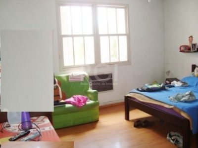 Casa à venda com 150m², 3 quartos, 2 vagas no bairro Tristeza em Porto Alegre - Foto 3