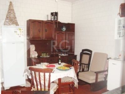 Casa à venda com 150m², 3 quartos, 2 vagas no bairro Tristeza em Porto Alegre - Foto 13