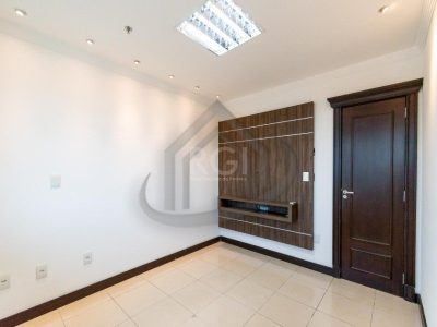 Conjunto/Sala à venda com 103m², 3 vagas no bairro Auxiliadora em Porto Alegre - Foto 13