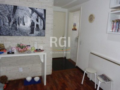 Apartamento à venda com 67m², 2 quartos no bairro Petrópolis em Porto Alegre - Foto 6