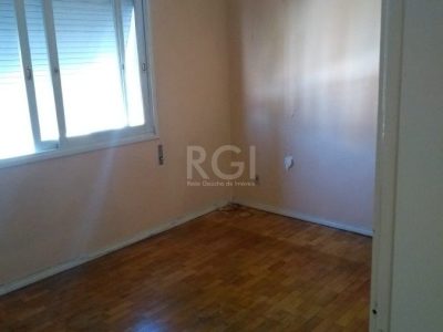 Apartamento à venda com 55m², 2 quartos no bairro Partenon em Porto Alegre - Foto 2