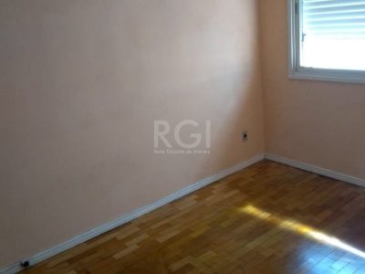 Apartamento à venda com 55m², 2 quartos no bairro Partenon em Porto Alegre - Foto 3