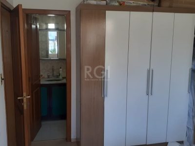 Apartamento à venda com 120m², 3 quartos, 1 suíte, 1 vaga no bairro Petrópolis em Porto Alegre - Foto 18