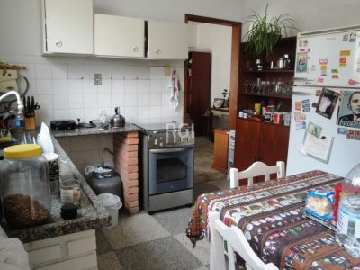 Apartamento à venda com 98m², 3 quartos, 1 vaga no bairro Medianeira em Porto Alegre - Foto 6