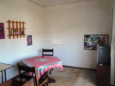 Apartamento à venda com 98m², 3 quartos, 1 vaga no bairro Medianeira em Porto Alegre - Foto 17