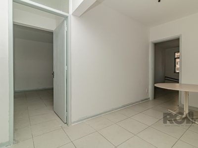 Conjunto/Sala à venda com 293m² no bairro Centro Histórico em Porto Alegre - Foto 51