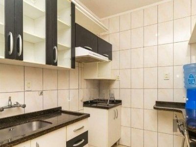 Apartamento à venda com 62m², 2 quartos, 1 suíte no bairro Centro em Porto Alegre - Foto 12