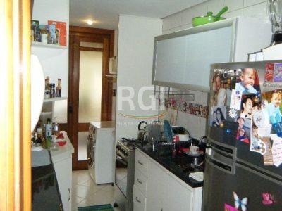 Apartamento à venda com 78m², 2 quartos, 1 suíte, 2 vagas no bairro Tristeza em Porto Alegre - Foto 5