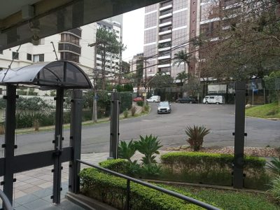 Apartamento à venda com 47m², 1 quarto, 1 vaga no bairro Bela Vista em Porto Alegre - Foto 2