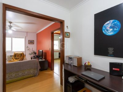 Apartamento à venda com 74m², 2 quartos, 2 vagas no bairro Ipanema em Porto Alegre - Foto 13