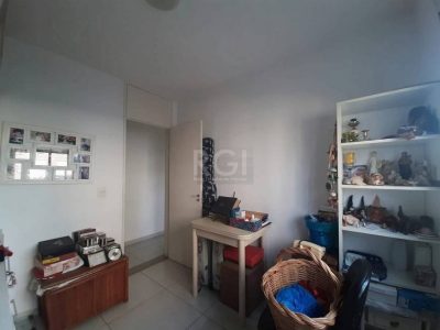 Apartamento à venda com 67m², 3 quartos, 1 suíte, 1 vaga no bairro Tristeza em Porto Alegre - Foto 11