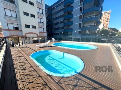 Apartamento à venda com 92m², 3 quartos, 1 suíte, 2 vagas no bairro Vila Ipiranga em Porto Alegre - Foto 26