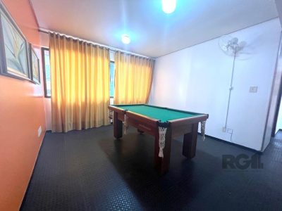 Apartamento à venda com 92m², 3 quartos, 1 suíte, 2 vagas no bairro Vila Ipiranga em Porto Alegre - Foto 18