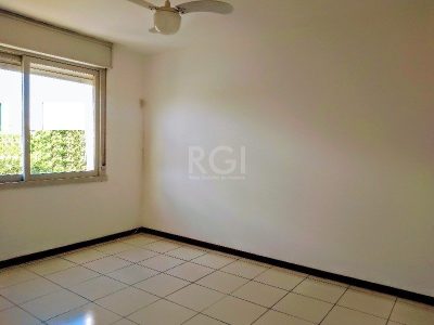 Apartamento à venda com 75m², 2 quartos, 1 vaga no bairro Tristeza em Porto Alegre - Foto 9