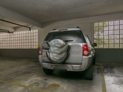 Apartamento à venda com 64m², 1 quarto, 1 suíte, 1 vaga no bairro Jardim do Salso em Porto Alegre - Foto 13