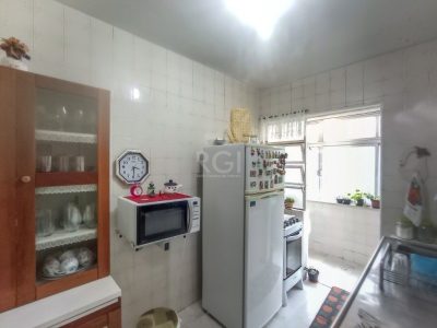 Apartamento à venda com 71m², 2 quartos, 1 vaga no bairro Auxiliadora em Porto Alegre - Foto 6