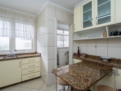 Apartamento à venda com 131m², 3 quartos, 1 suíte, 1 vaga no bairro Higienópolis em Porto Alegre - Foto 13