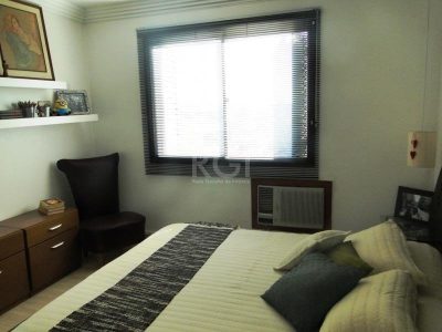 Apartamento à venda com 102m², 3 quartos, 1 suíte, 2 vagas no bairro Santa Tereza em Porto Alegre - Foto 18