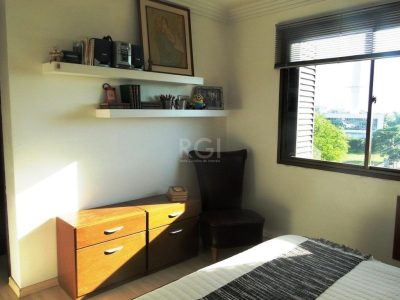 Apartamento à venda com 102m², 3 quartos, 1 suíte, 2 vagas no bairro Santa Tereza em Porto Alegre - Foto 19