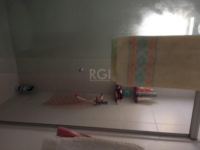 Apartamento à venda com 65m², 3 quartos, 1 suíte, 1 vaga no bairro Partenon em Porto Alegre - Foto 8