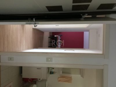 Apartamento à venda com 65m², 3 quartos, 1 suíte, 1 vaga no bairro Partenon em Porto Alegre - Foto 14