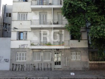 Apartamento à venda com 54m², 2 quartos no bairro Santana em Porto Alegre - Foto 2