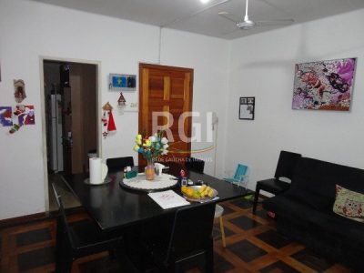 Apartamento à venda com 54m², 2 quartos no bairro Santana em Porto Alegre - Foto 3