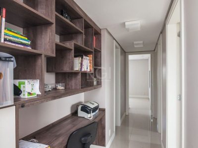 Apartamento à venda com 99m², 3 quartos, 2 suítes, 2 vagas no bairro Higienópolis em Porto Alegre - Foto 27