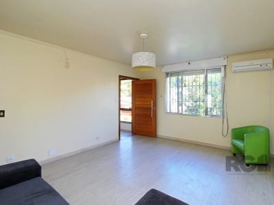 Casa à venda com 360m², 3 quartos, 3 suítes, 4 vagas no bairro Glória em Porto Alegre - Foto 39