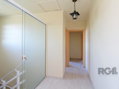 Casa à venda com 360m², 3 quartos, 3 suítes, 4 vagas no bairro Glória em Porto Alegre - Foto 51