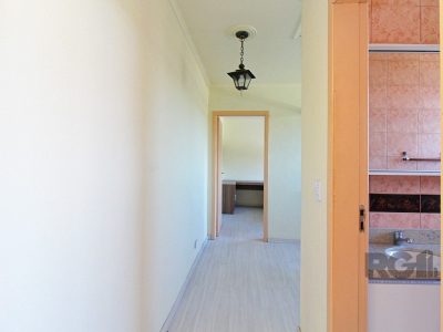 Casa à venda com 360m², 3 quartos, 3 suítes, 4 vagas no bairro Glória em Porto Alegre - Foto 52