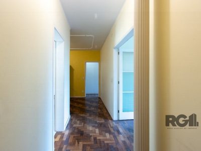 Apartamento à venda com 106m², 3 quartos no bairro Rio Branco em Porto Alegre - Foto 5