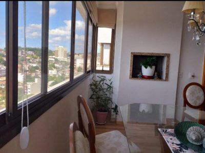 Apartamento à venda com 75m², 2 quartos, 1 suíte, 2 vagas no bairro Petrópolis em Porto Alegre - Foto 2