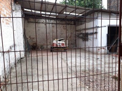 Predio à venda com 300m², 4 quartos, 2 suítes, 9 vagas no bairro Partenon em Porto Alegre - Foto 17