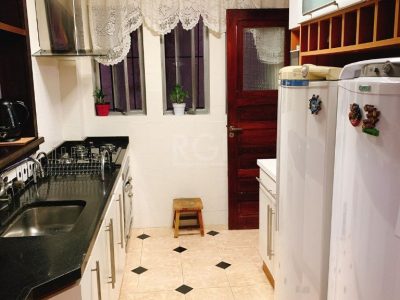 Apartamento à venda com 88m², 3 quartos, 1 vaga no bairro Auxiliadora em Porto Alegre - Foto 8