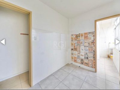 Apartamento à venda com 81m², 2 quartos no bairro Azenha em Porto Alegre - Foto 4