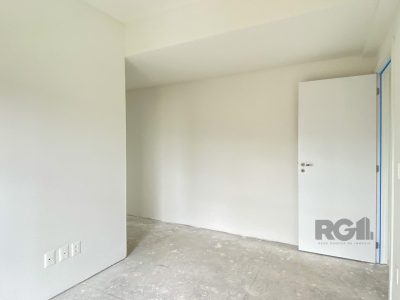 Apartamento à venda com 65m², 2 quartos, 1 suíte, 2 vagas no bairro Petrópolis em Porto Alegre - Foto 16