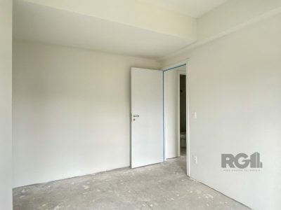 Apartamento à venda com 65m², 2 quartos, 1 suíte, 2 vagas no bairro Petrópolis em Porto Alegre - Foto 17