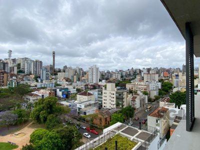 Apartamento à venda com 65m², 2 quartos, 1 suíte, 2 vagas no bairro Petrópolis em Porto Alegre - Foto 18